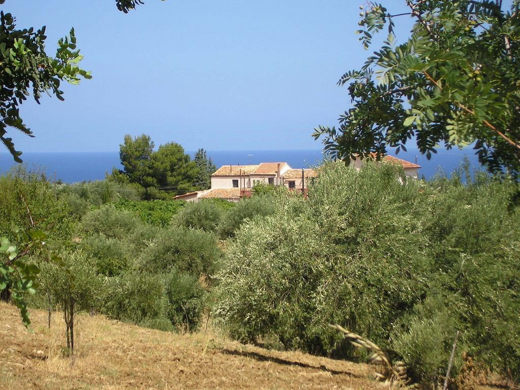 Il Casale il Sole e la Margherita Campofelice Di Roccella Esterno foto