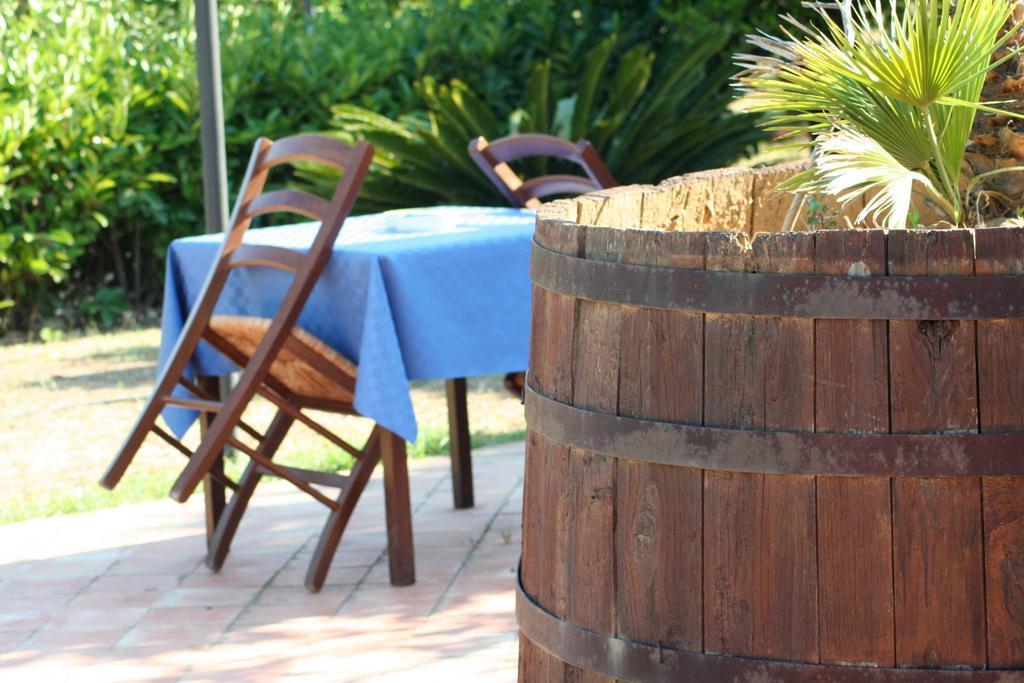 Il Casale il Sole e la Margherita Campofelice Di Roccella Esterno foto